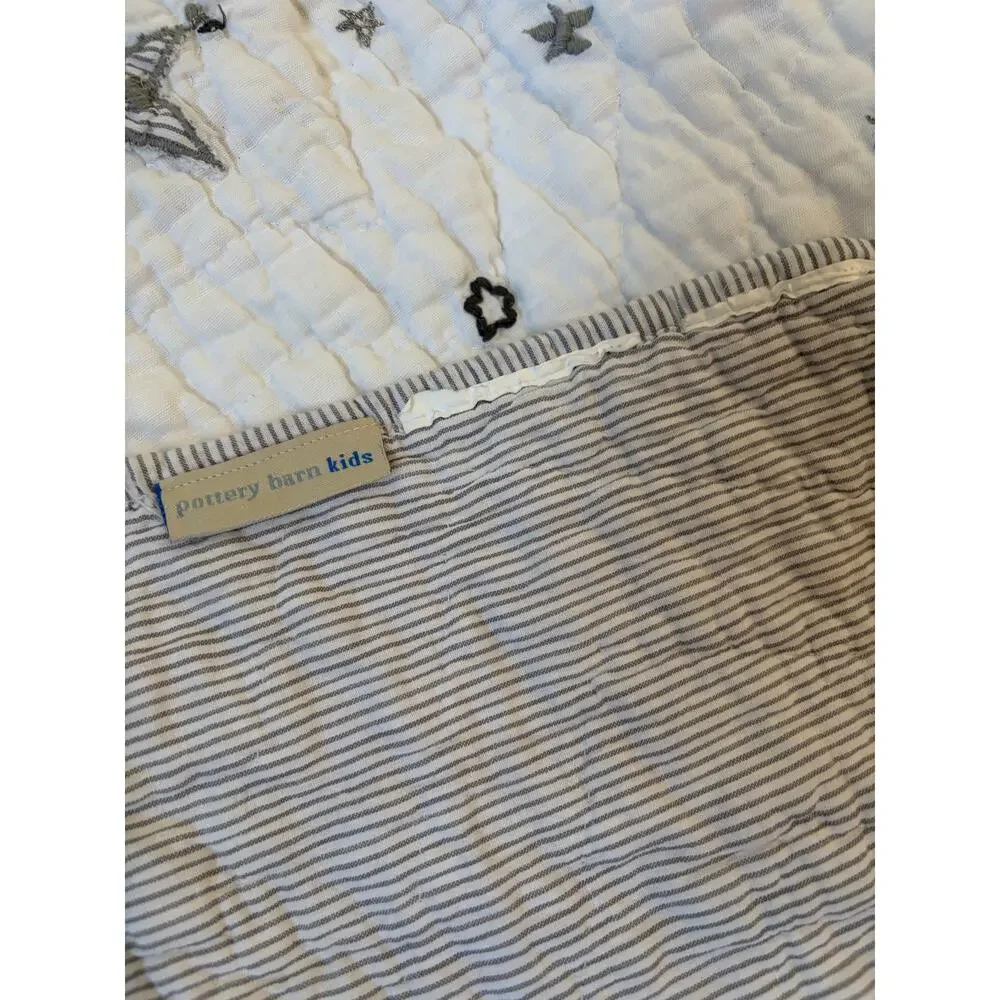 Pottery Barn Kids White/Gray Skye Baby Toddler Quilt 36x47